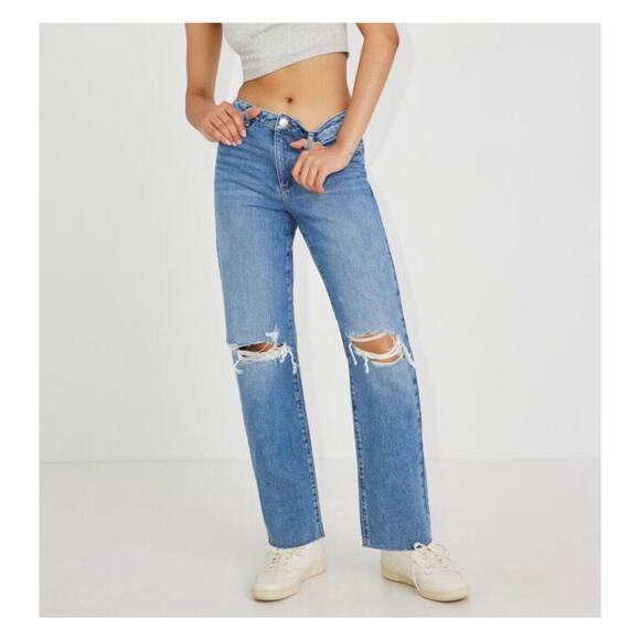 NWOT Garage Denim Medium Wash Vintage Straight Leg Mid Rise Distressed Jeans 26 - Picture 1 of 9